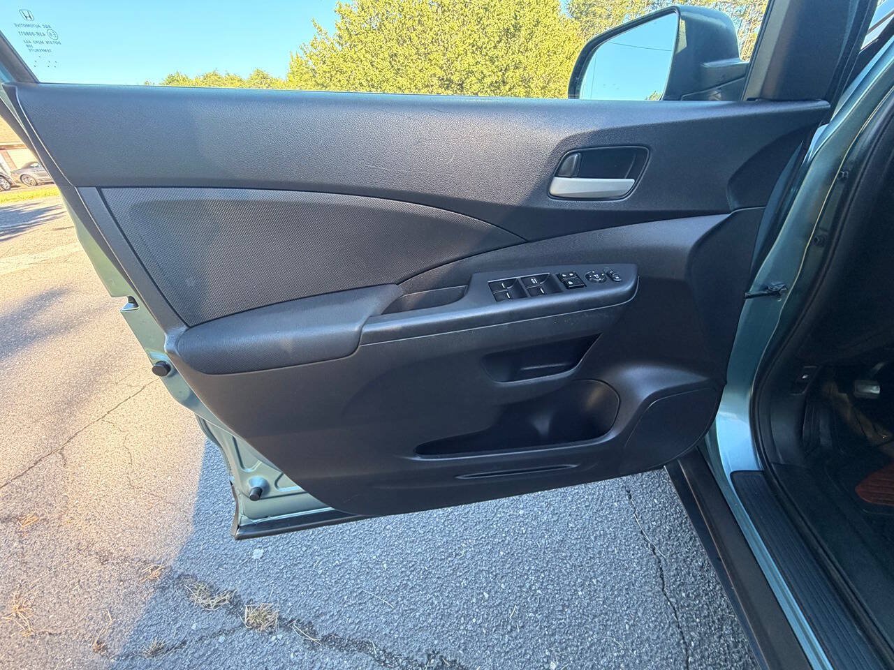 Used 2015 Honda CR-V LX image 10