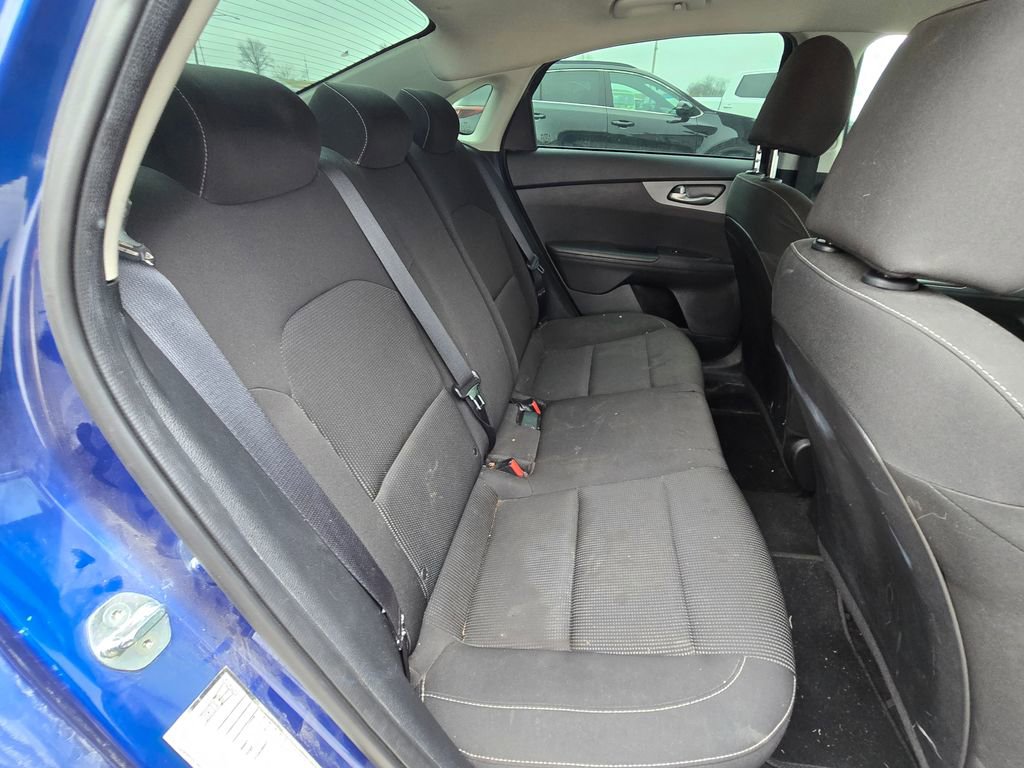 Used 2021 Kia Forte LXS image 17