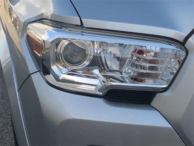 Certified 2023 Toyota Tacoma SR5 image 10