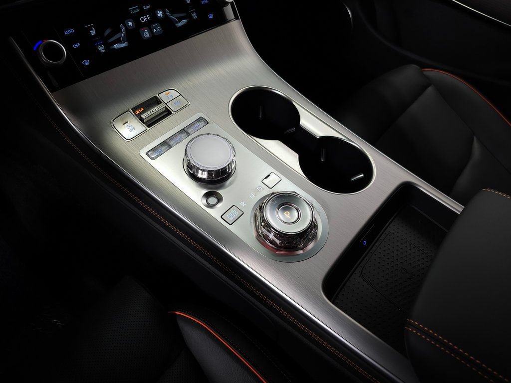 New 2026 Genesis GV70 3.5T Sport Advanced AWD/4WD image 28