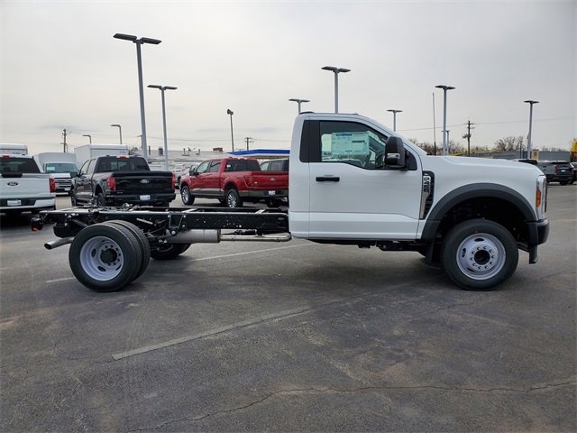New 2025 Ford F450 XL image 4