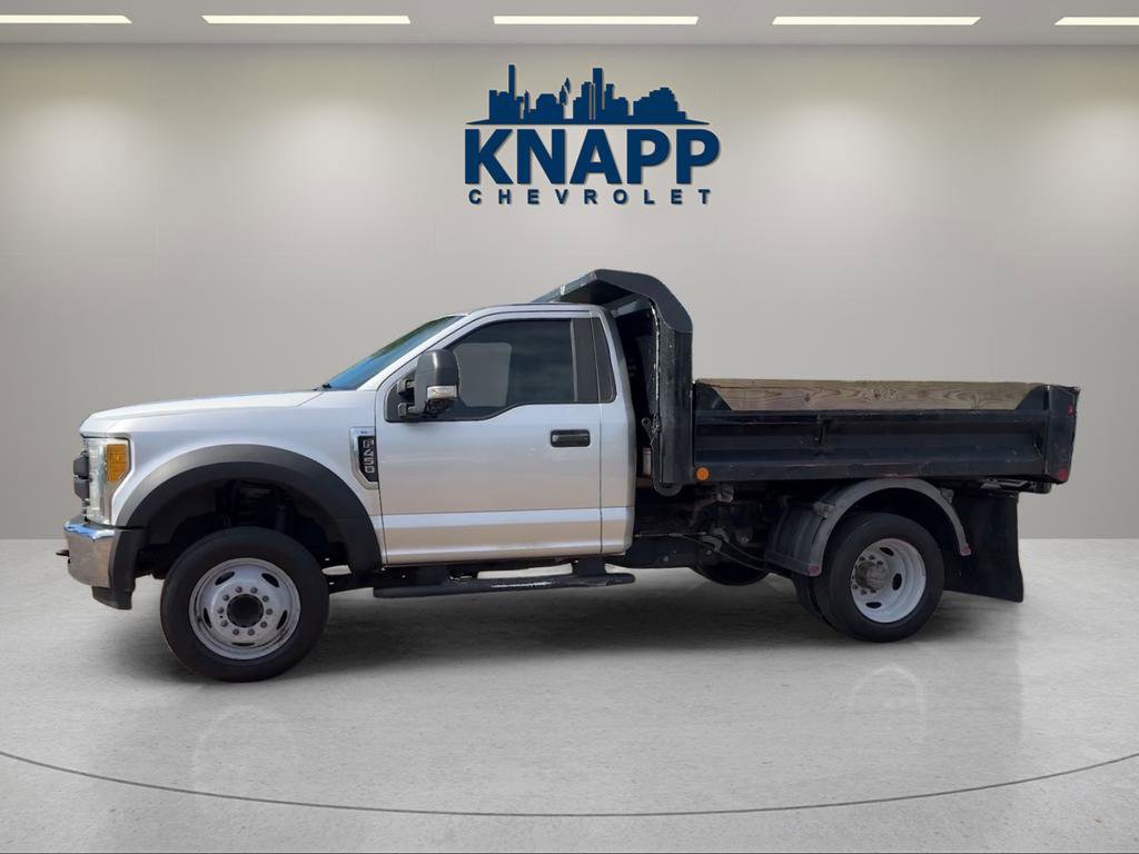 Used 2017 Ford F450 XL w/ Power Equipment Group image 2