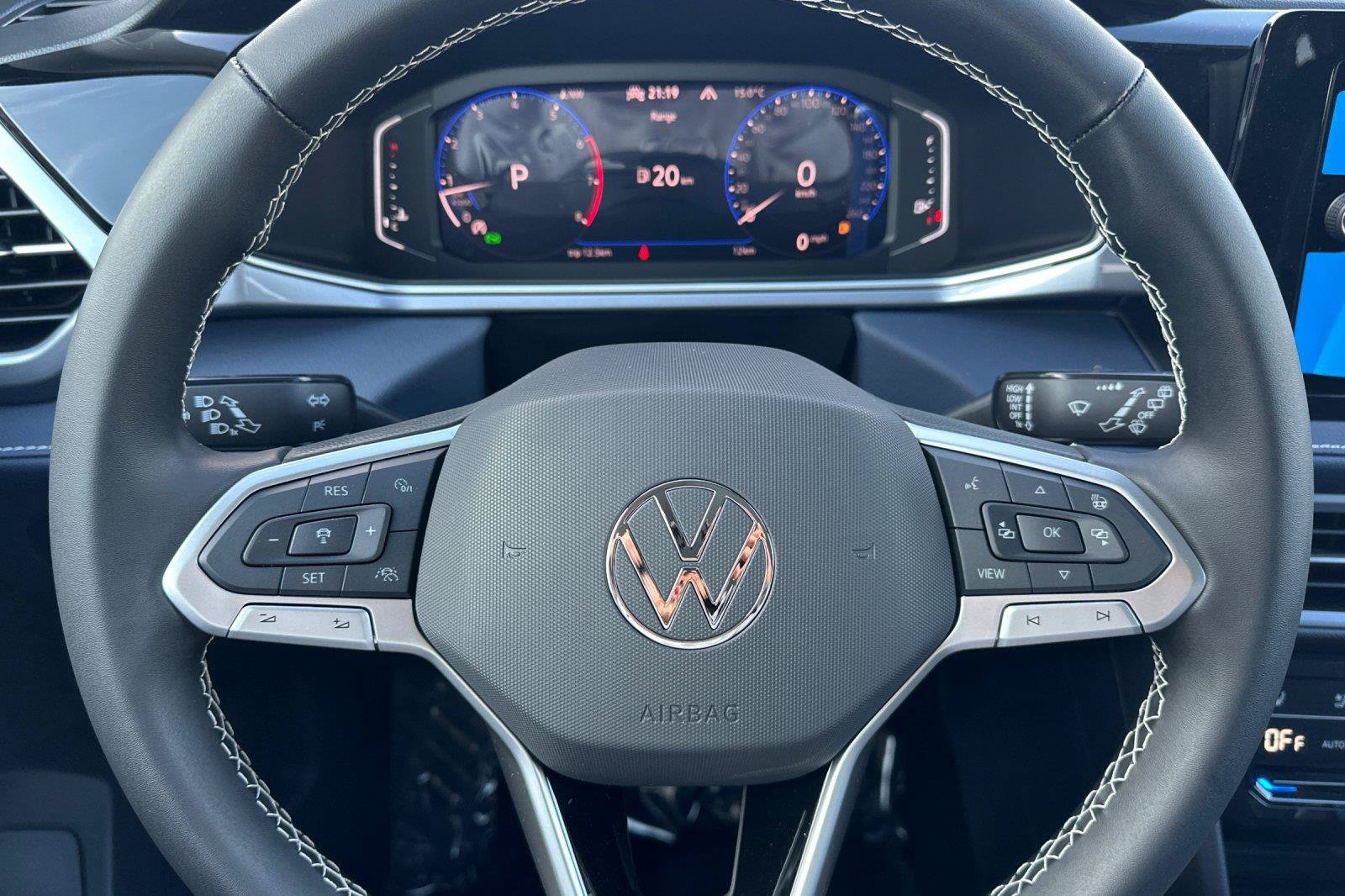 New 2026 Volkswagen Taos SEL AWD/4WD image 23