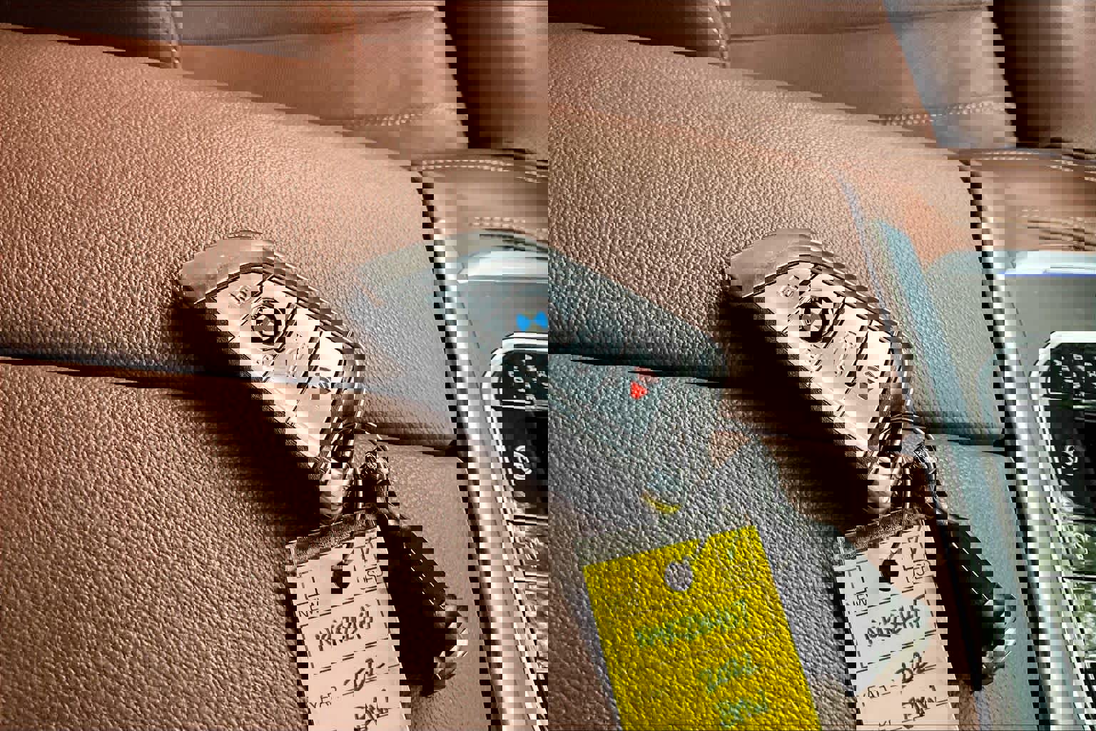 Used 2022 BMW X7 xDrive40i w/ Premium Package AWD/4WD image 14