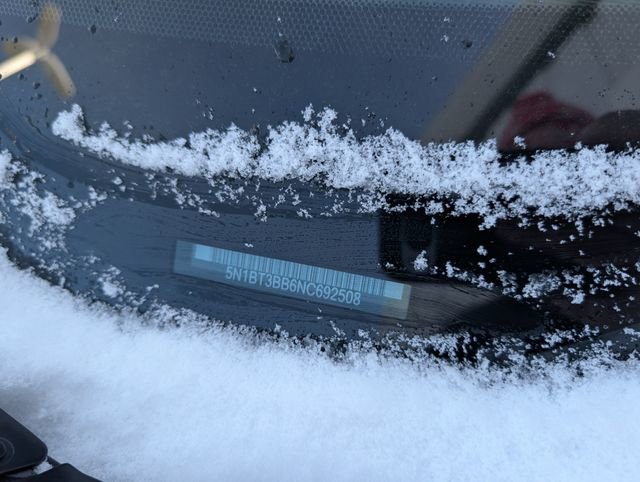 Used 2022 Nissan Rogue SV image 37