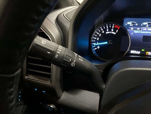 Used 2021 Ford Expedition XLT RWD image 38