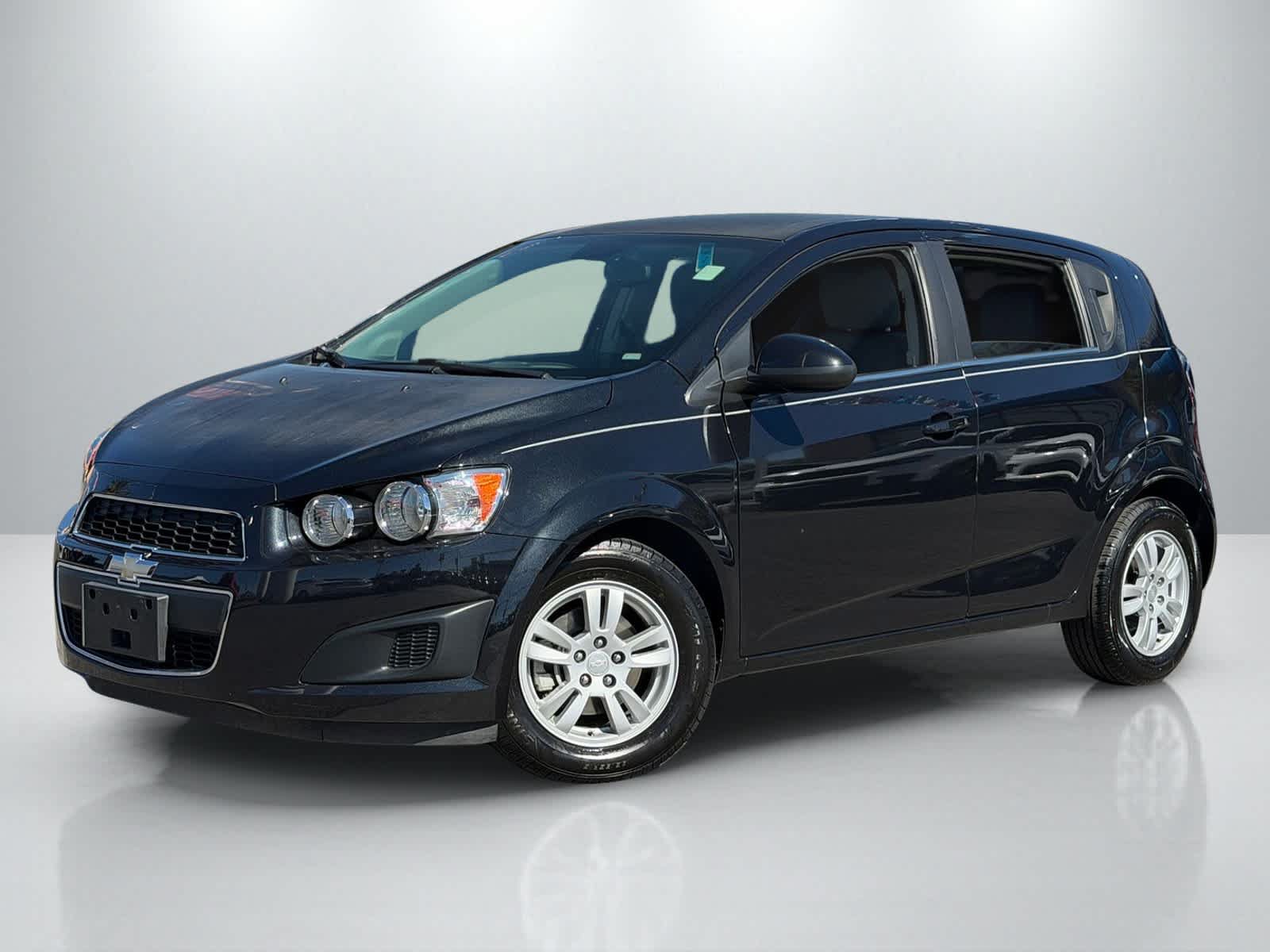 Used 2013 Chevrolet Sonic LT FWD image 1