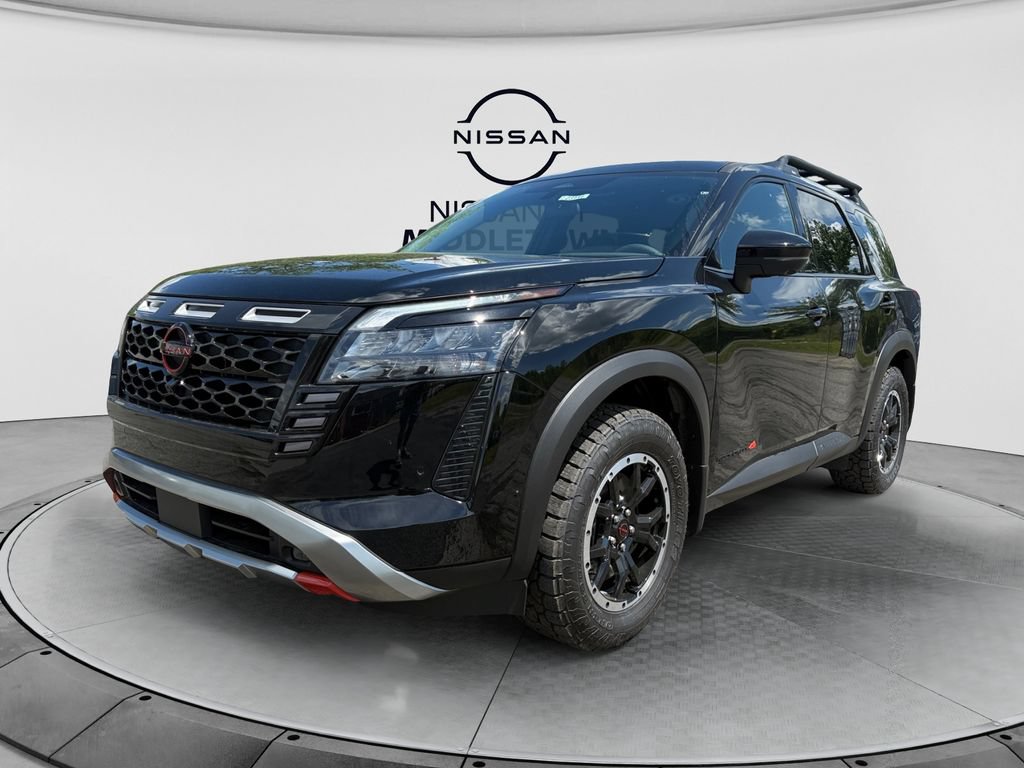 New 2026 Nissan Pathfinder Rock Creek w/ Rock Creek Premium Package