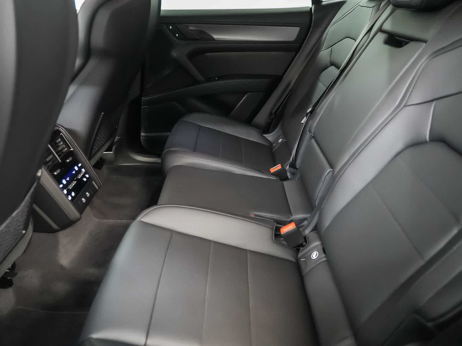 New 2026 Porsche Cayenne Electric AWD/4WD image 21