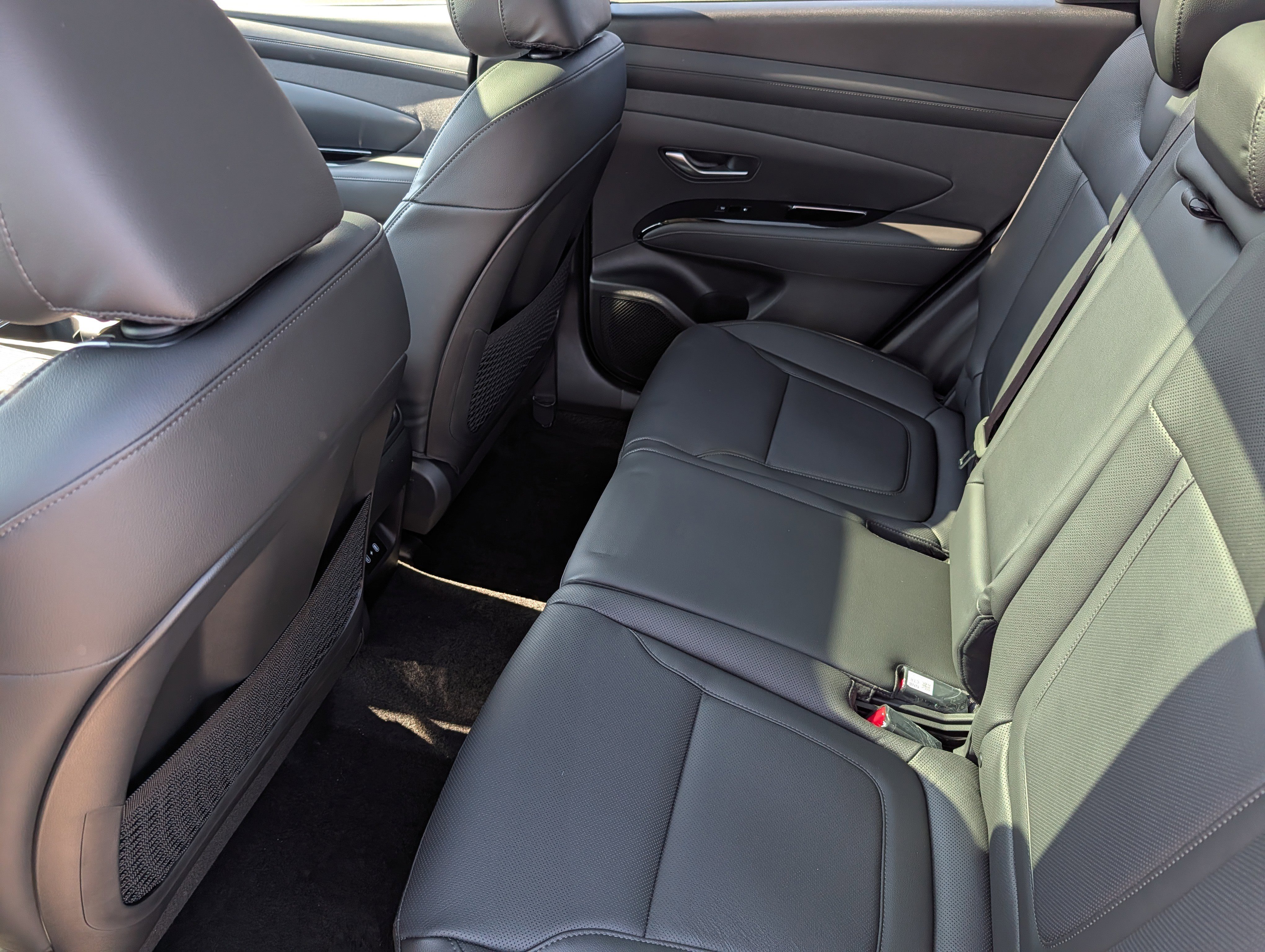 New 2026 Hyundai Tucson Limited image 8