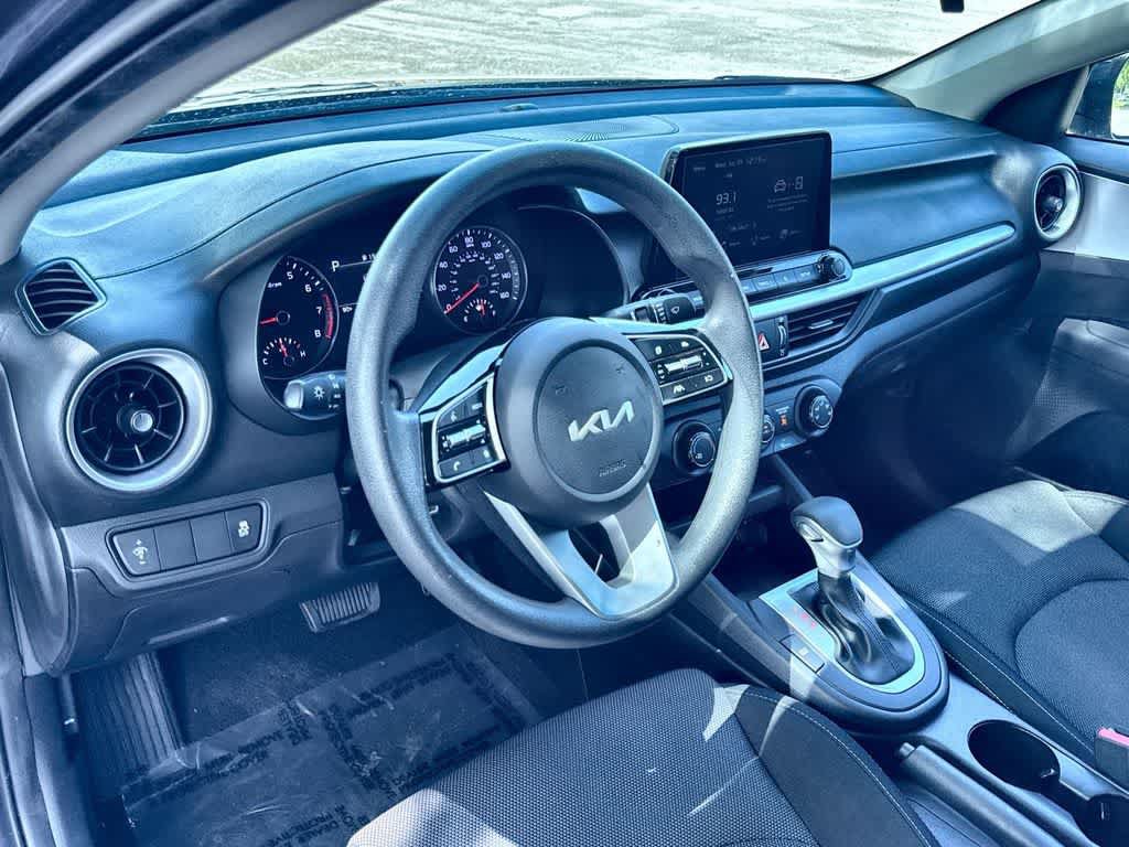 Used 2024 Kia Forte LXS FWD image 13