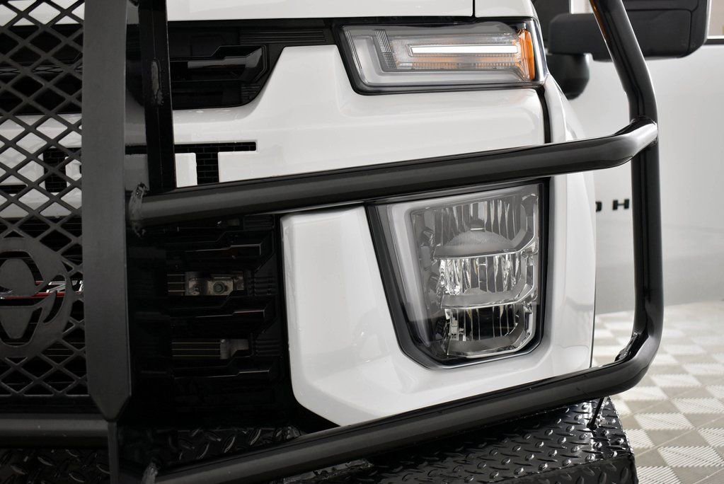 Used 2023 Chevrolet Silverado 2500 LTZ w/ LTZ Plus Package image 2