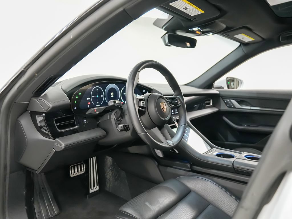 Used 2025 Porsche Taycan 4S AWD/4WD image 4