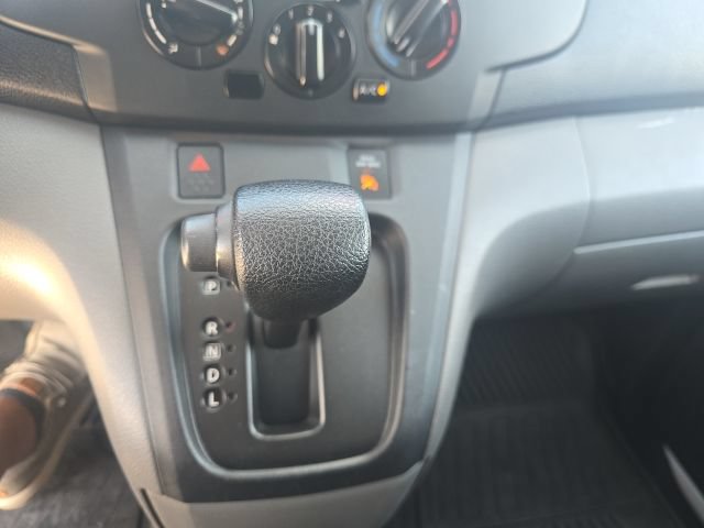 Used 2020 Nissan NV200 S FWD image 20