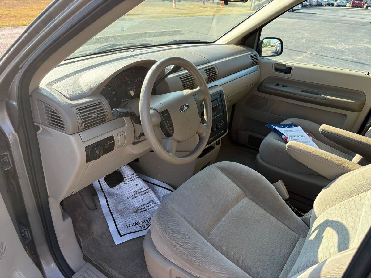 Used 2004 Ford Freestar SE FWD image 10