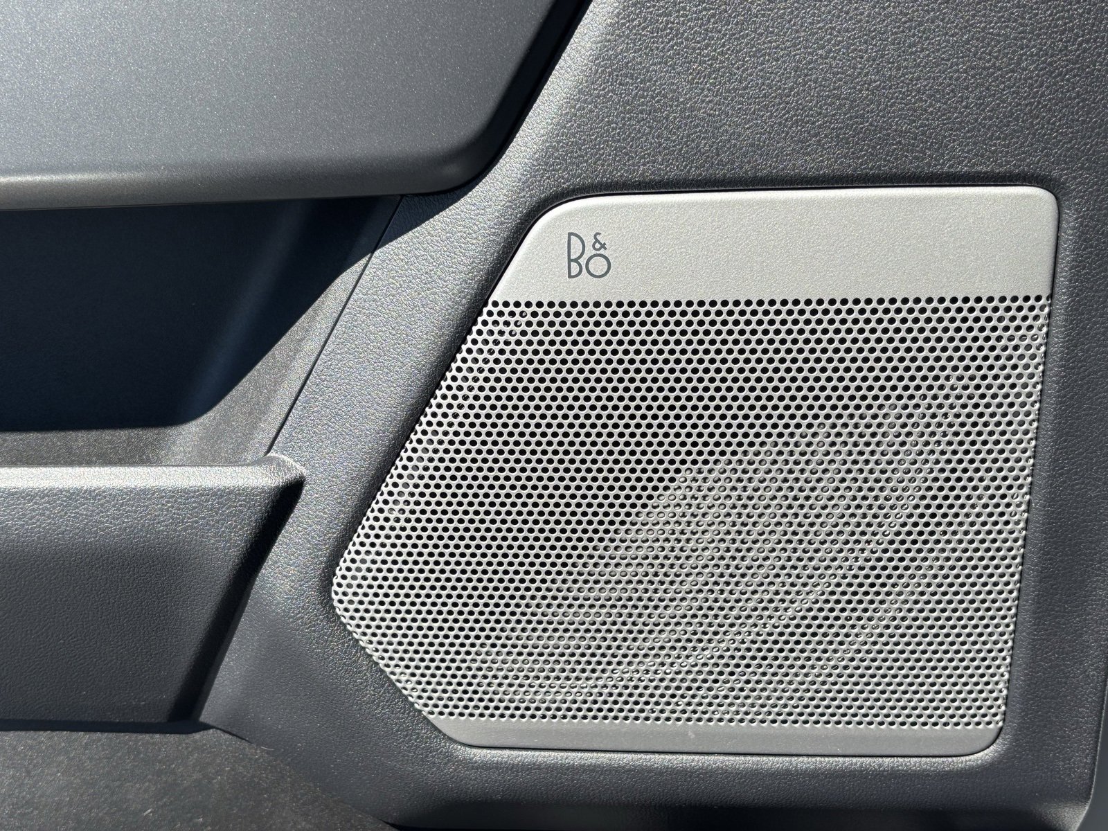 Used 2024 Ford F450 Lariat w/ Camper Package image 28