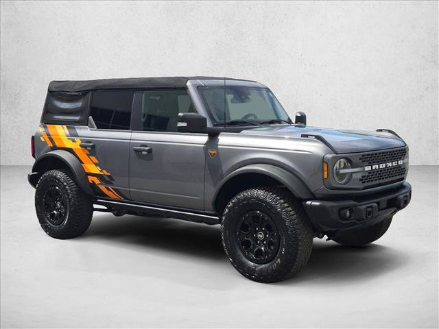 Used 2023 Ford Bronco Badlands w/ Sasquatch Package AWD/4WD image 3