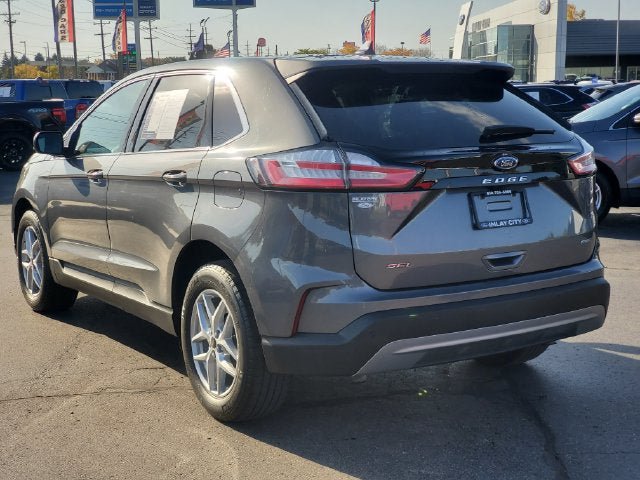 Certified 2023 Ford Edge SEL w/ Convenience Package AWD/4WD image 3