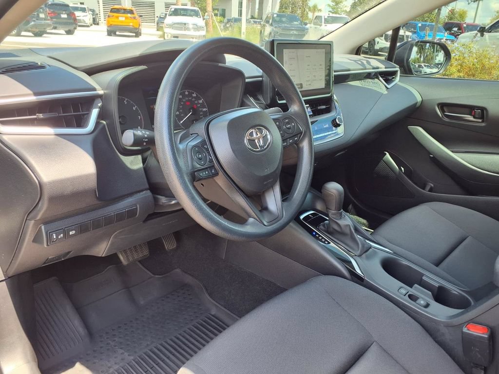Used 2024 Toyota Corolla LE FWD image 19