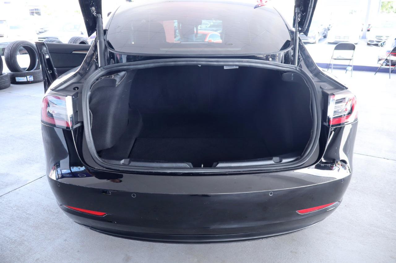 Used 2022 Tesla Model 3 Long Range AWD/4WD image 30