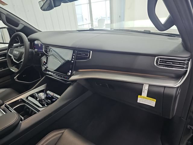 New 2026 Jeep Grand Wagoneer Limited AWD/4WD image 28