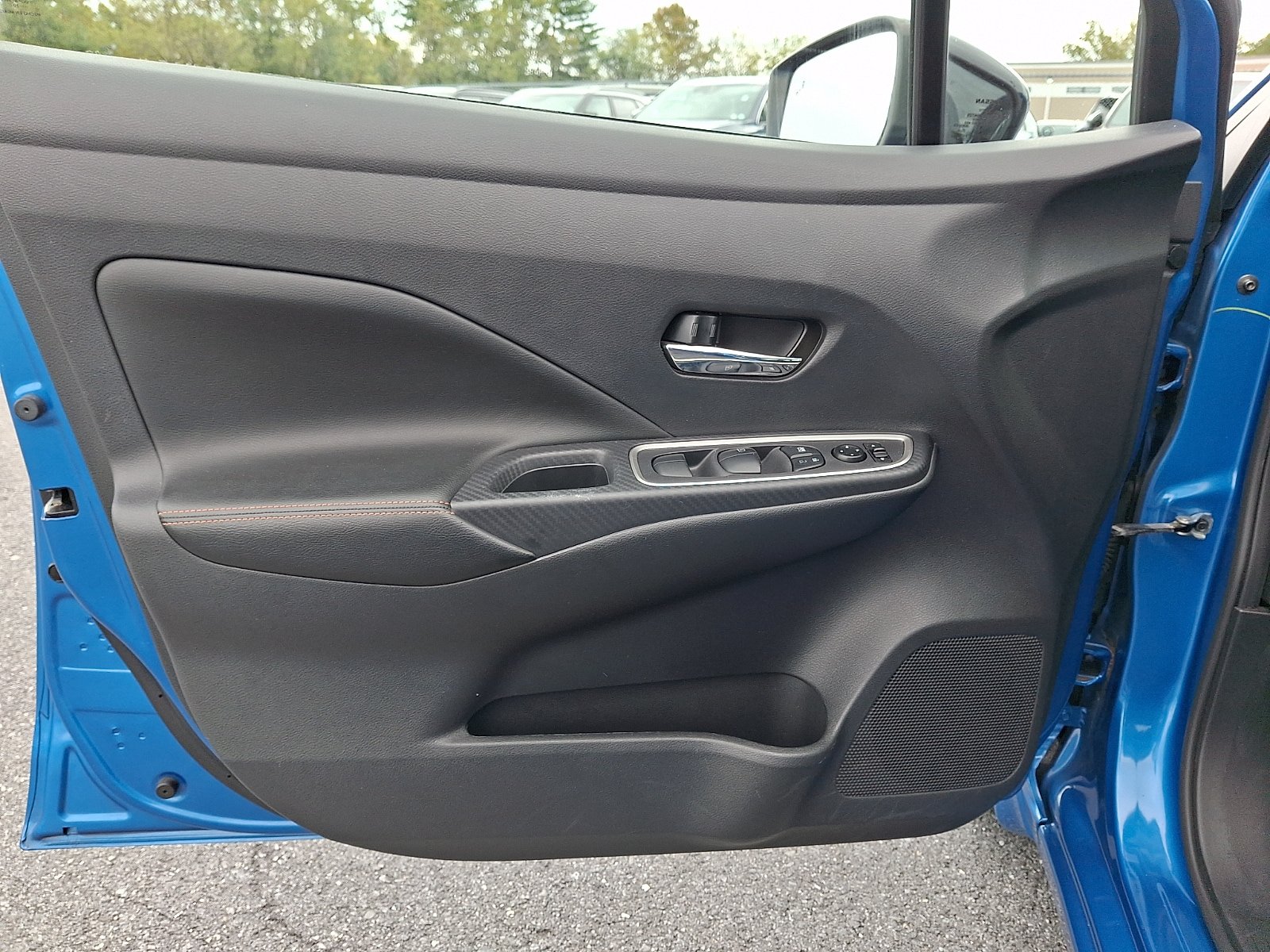 Used 2020 Nissan Versa SR w/ Convenience Package FWD image 14