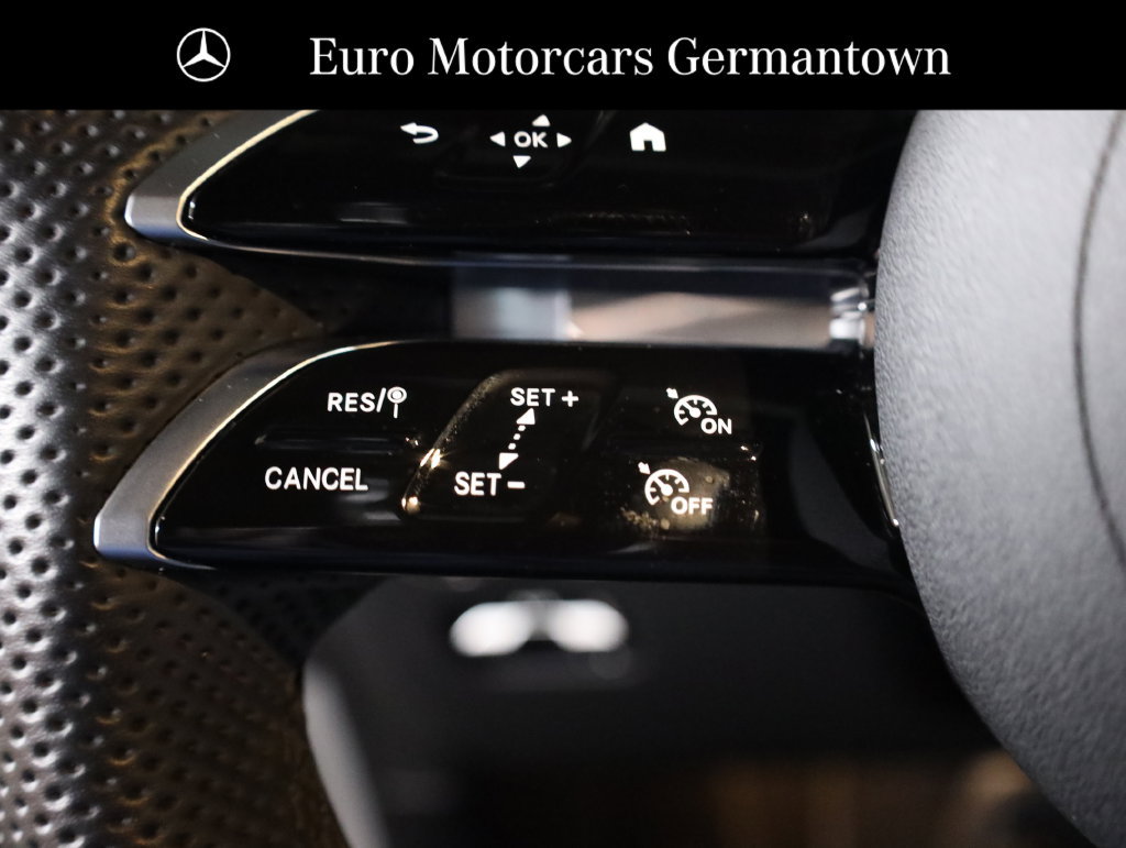 Used 2026 Mercedes-Benz GLC 300 4MATIC image 13