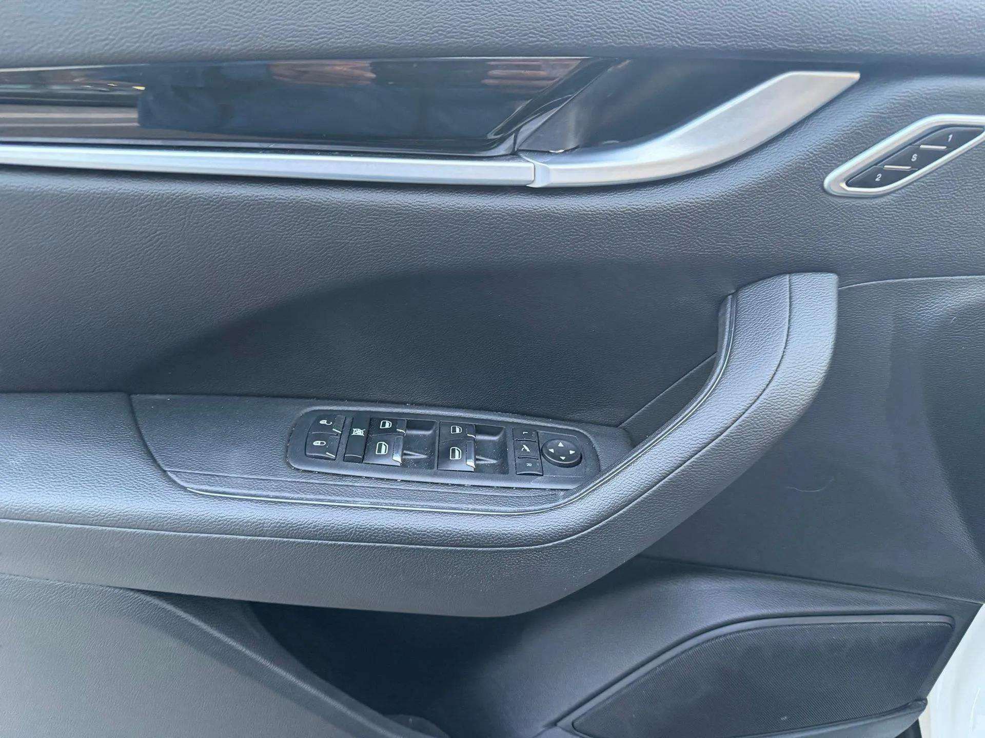 Certified 2022 Maserati Levante GT image 29