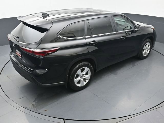 Certified 2025 Toyota Highlander LE image 47