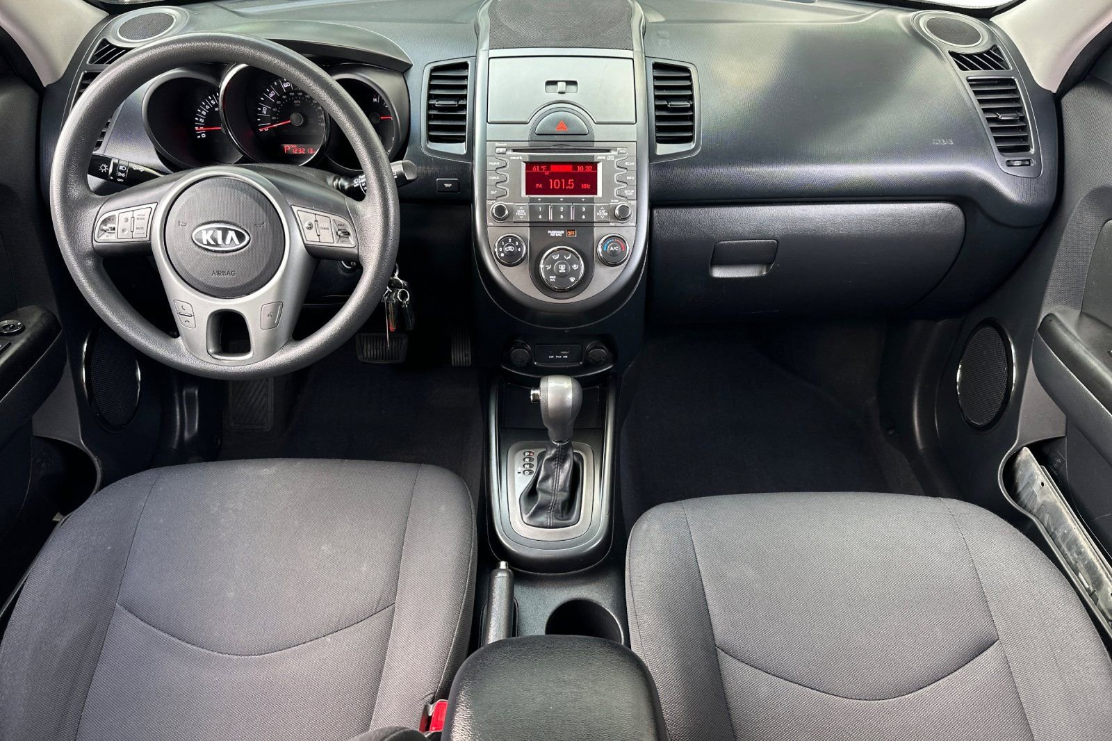 Used 2011 Kia Soul + w/ Audio Pkg image 13