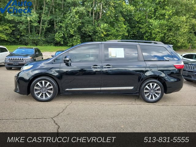 Used 2019 Toyota Sienna Limited Premium AWD/4WD image 2