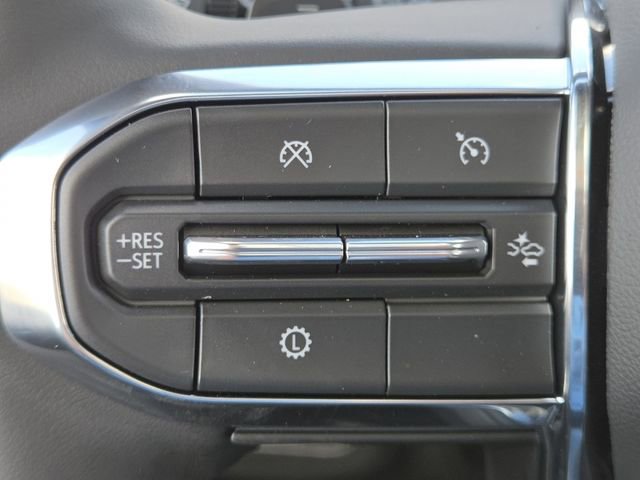 New 2025 GMC Yukon XL Denali w/ Sun & Power Step Package image 40