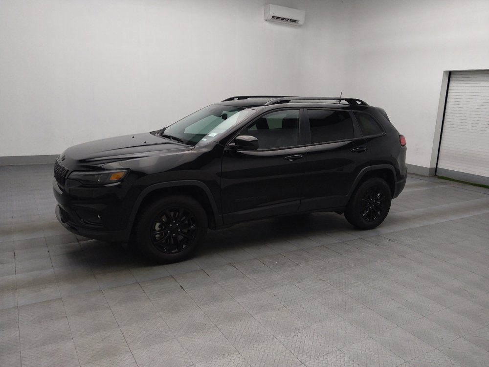 Used 2023 Jeep Cherokee Altitude Lux image 2
