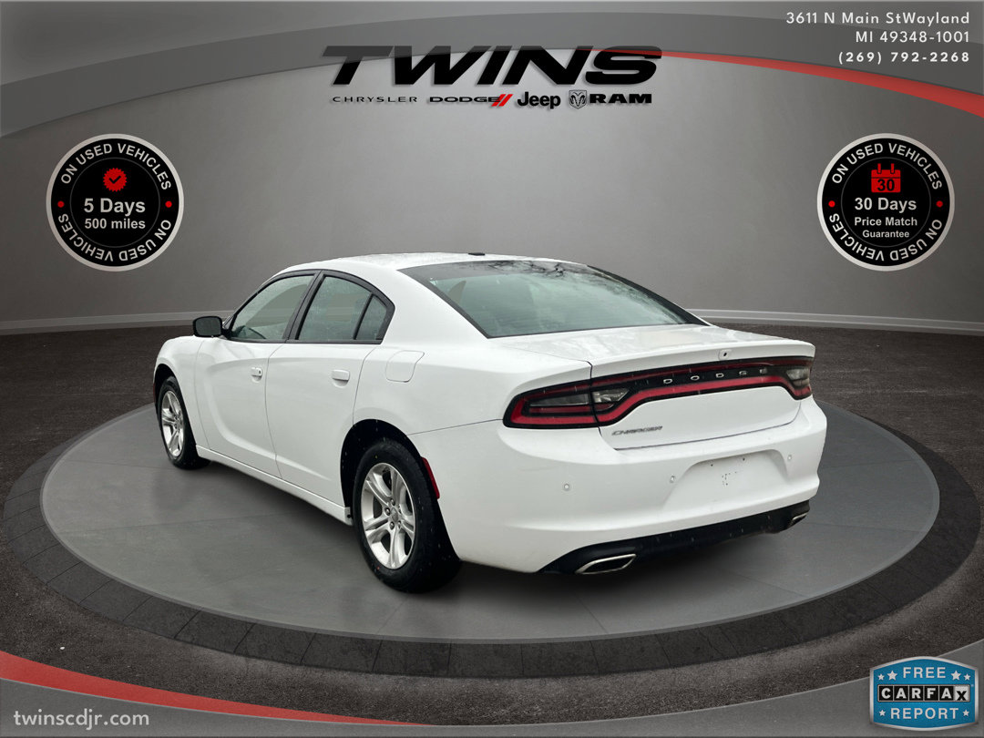 Used 2022 Dodge Charger SXT image 6