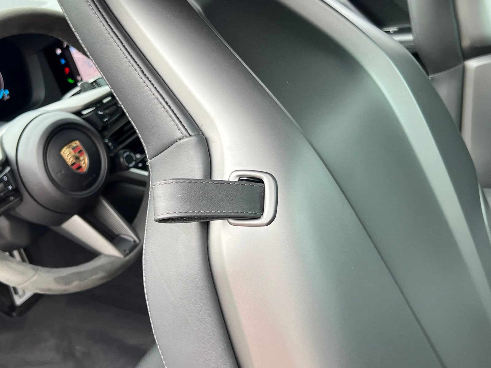 Certified 2025 Porsche 911 Carrera S RWD image 34