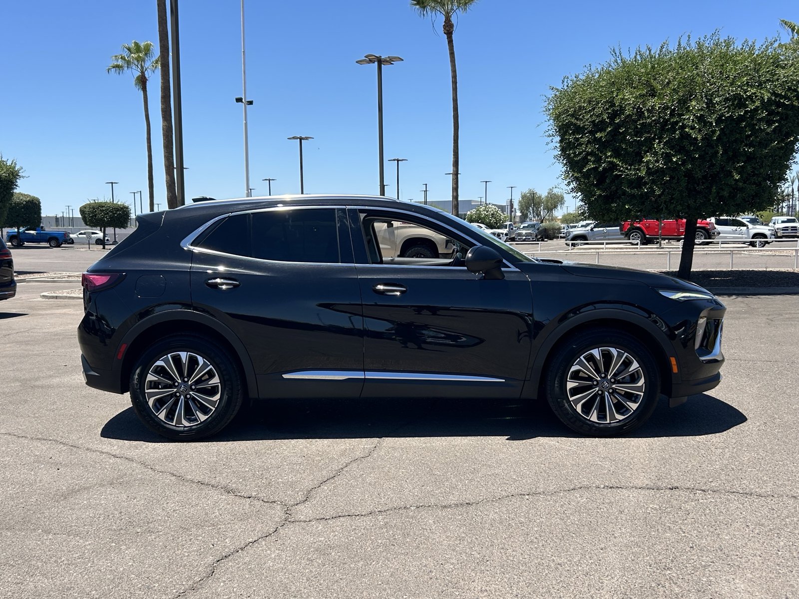 Certified 2024 Buick Envision Preferred AWD/4WD image 6