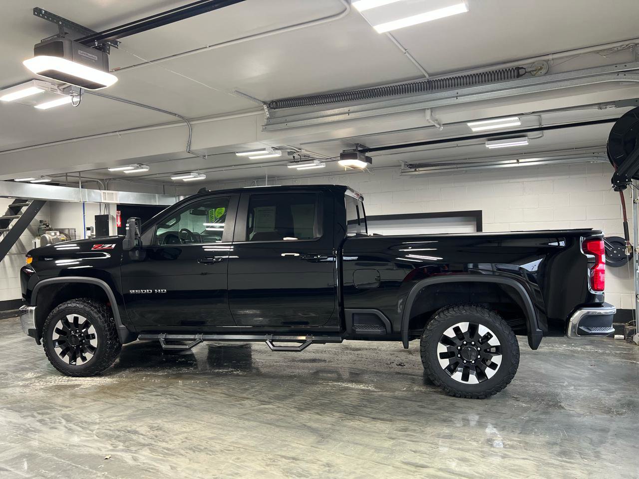 Used 2020 Chevrolet Silverado 2500 LT w/ All Star Edition image 7