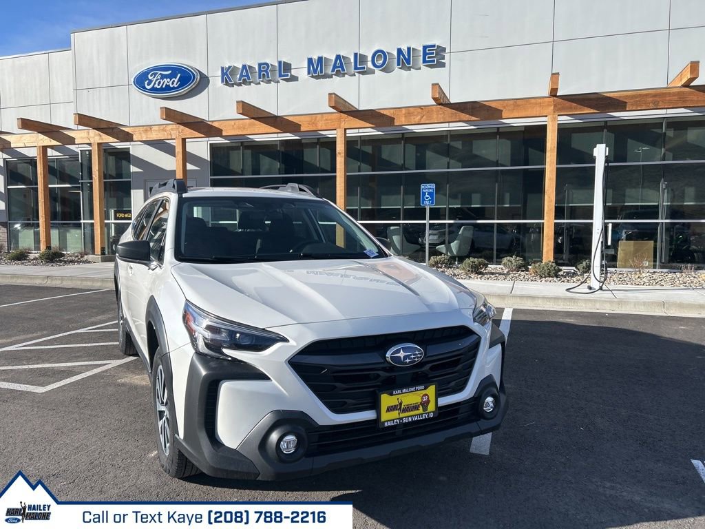 Used 2024 Subaru Outback 2.5i image 1