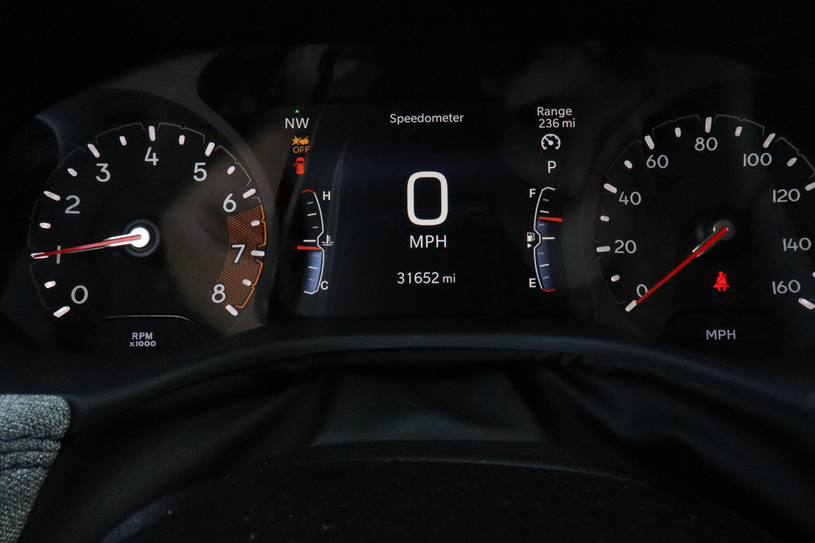 Used 2025 Jeep Compass Latitude AWD/4WD image 26