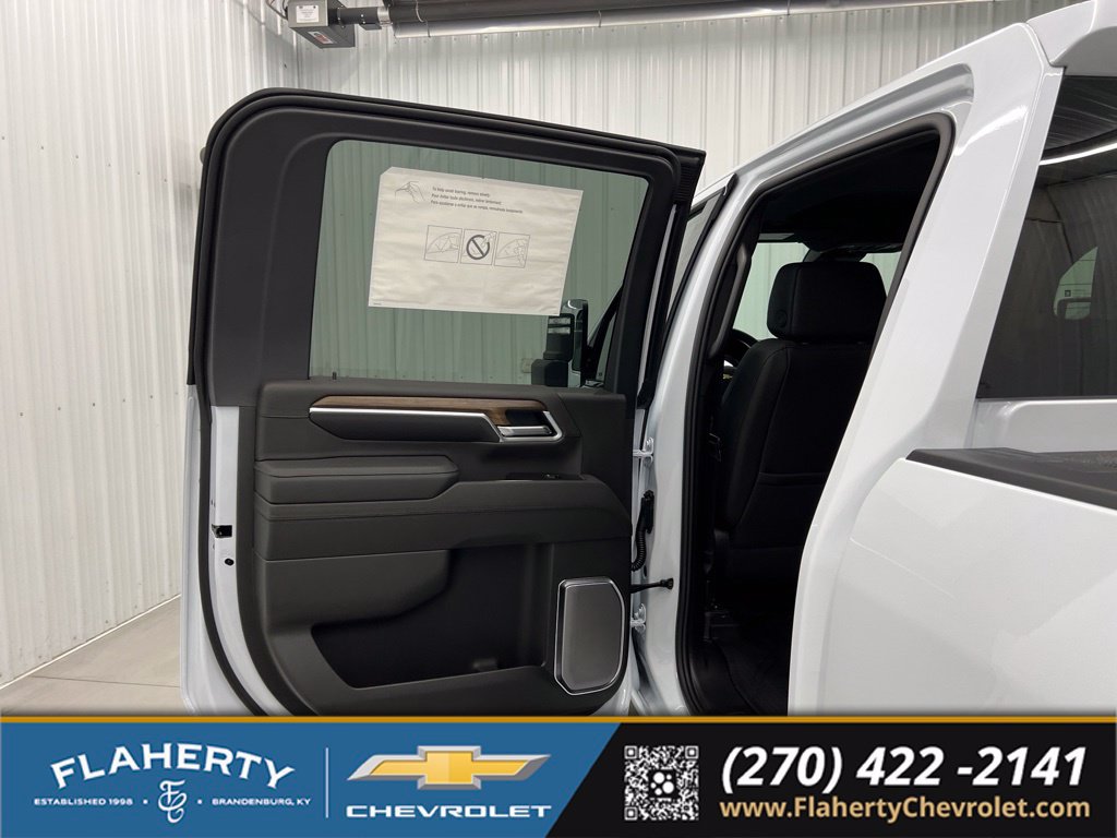 New 2026 Chevrolet Silverado 3500 High Country w/ Technology Package AWD/4WD image 10