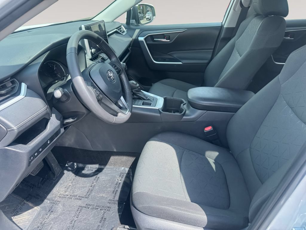 Used 2023 Toyota RAV4 XLE w/ XLE Grade Weather Package AWD/4WD image 9