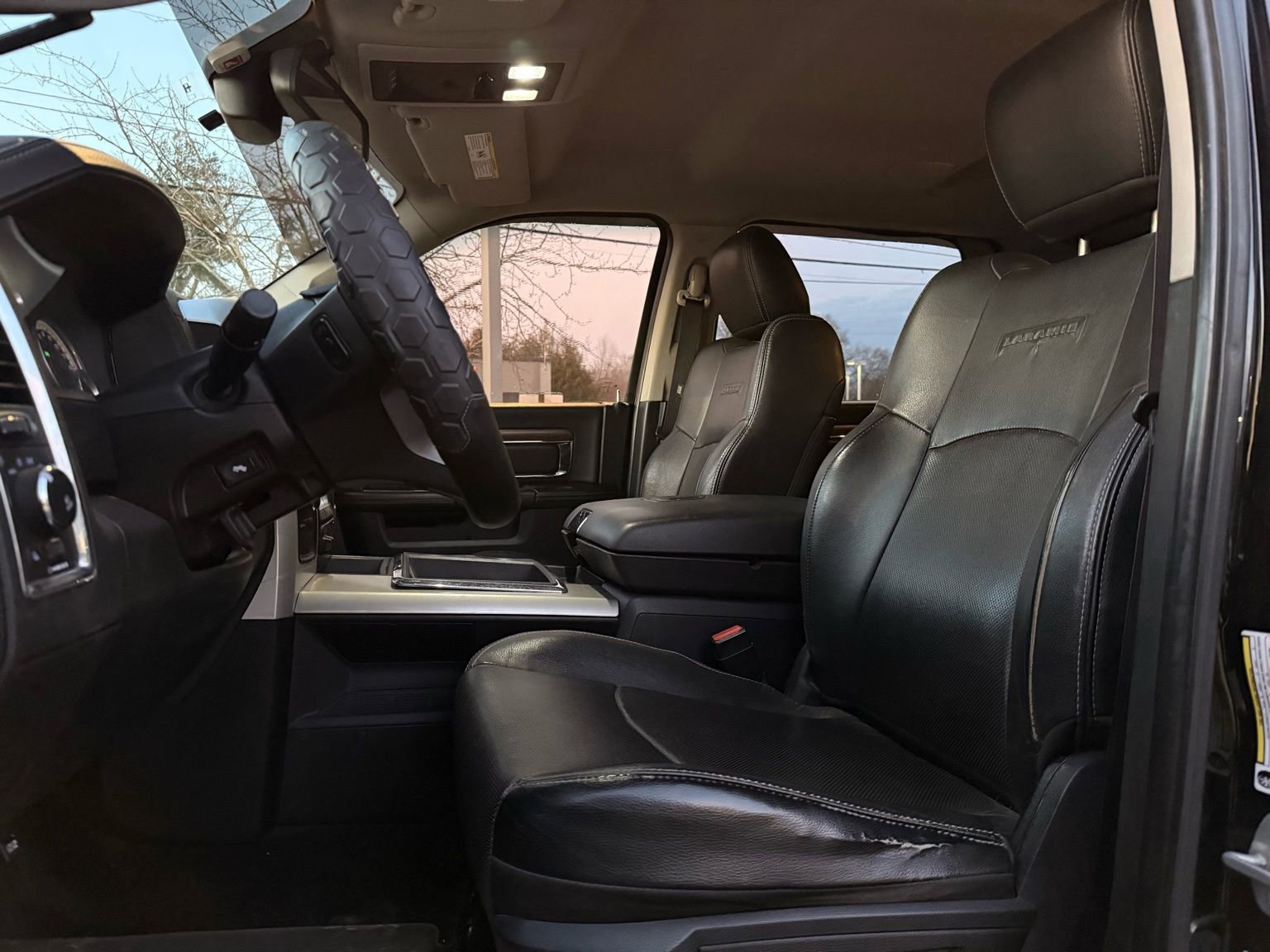 Used 2014 RAM 3500 Laramie image 41