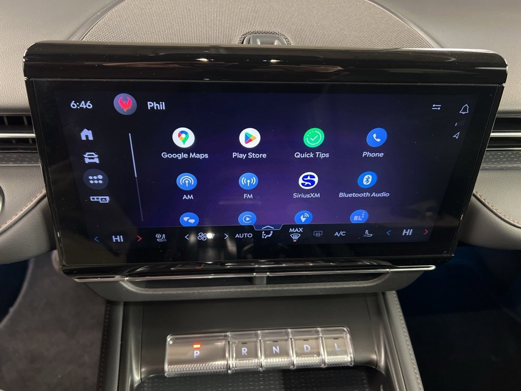 Certified 2025 Lincoln Nautilus Premier w/ Equipment Group 102A image 9