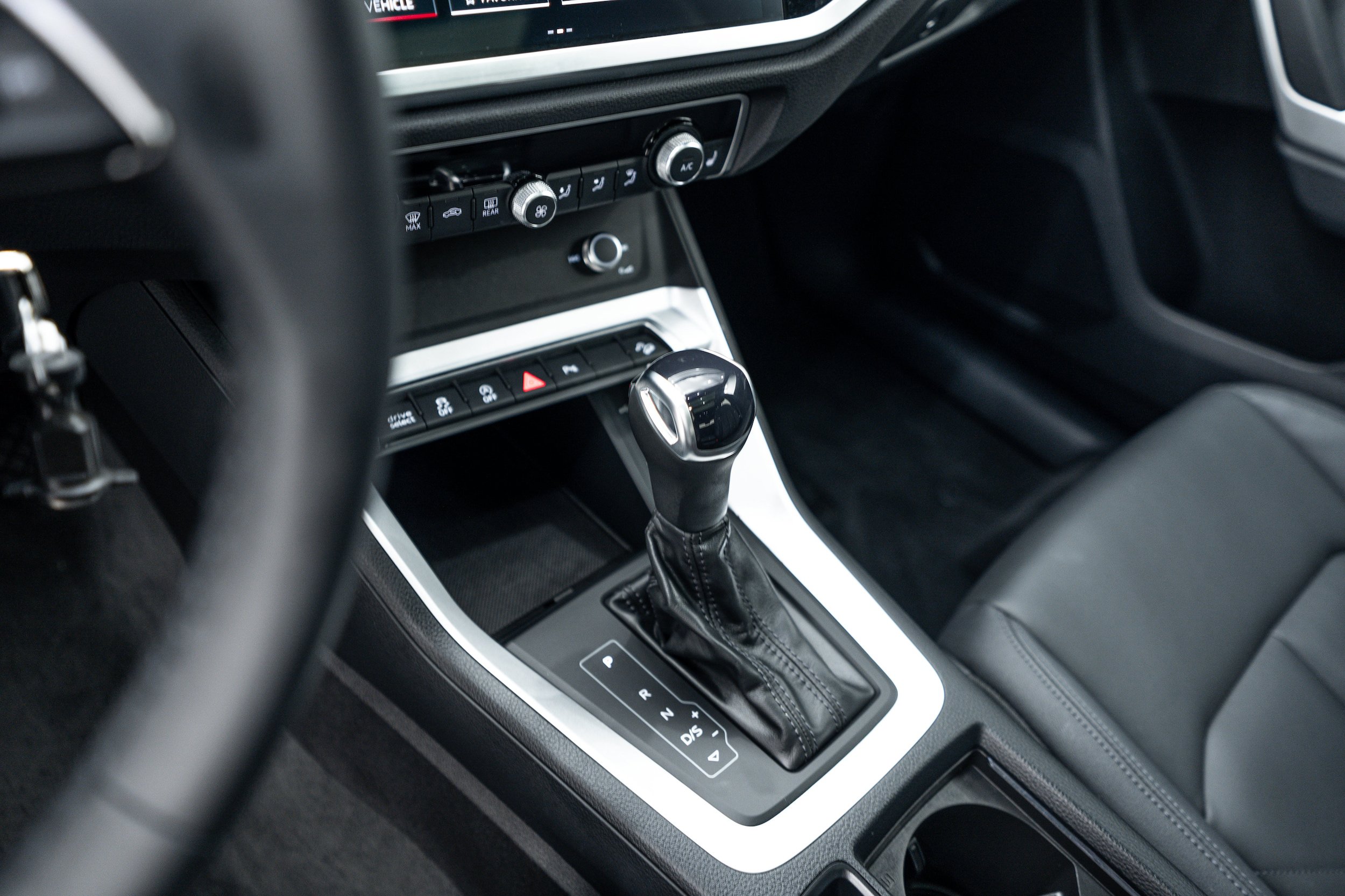 Certified 2023 Audi Q3 2.0T Premium AWD/4WD image 10