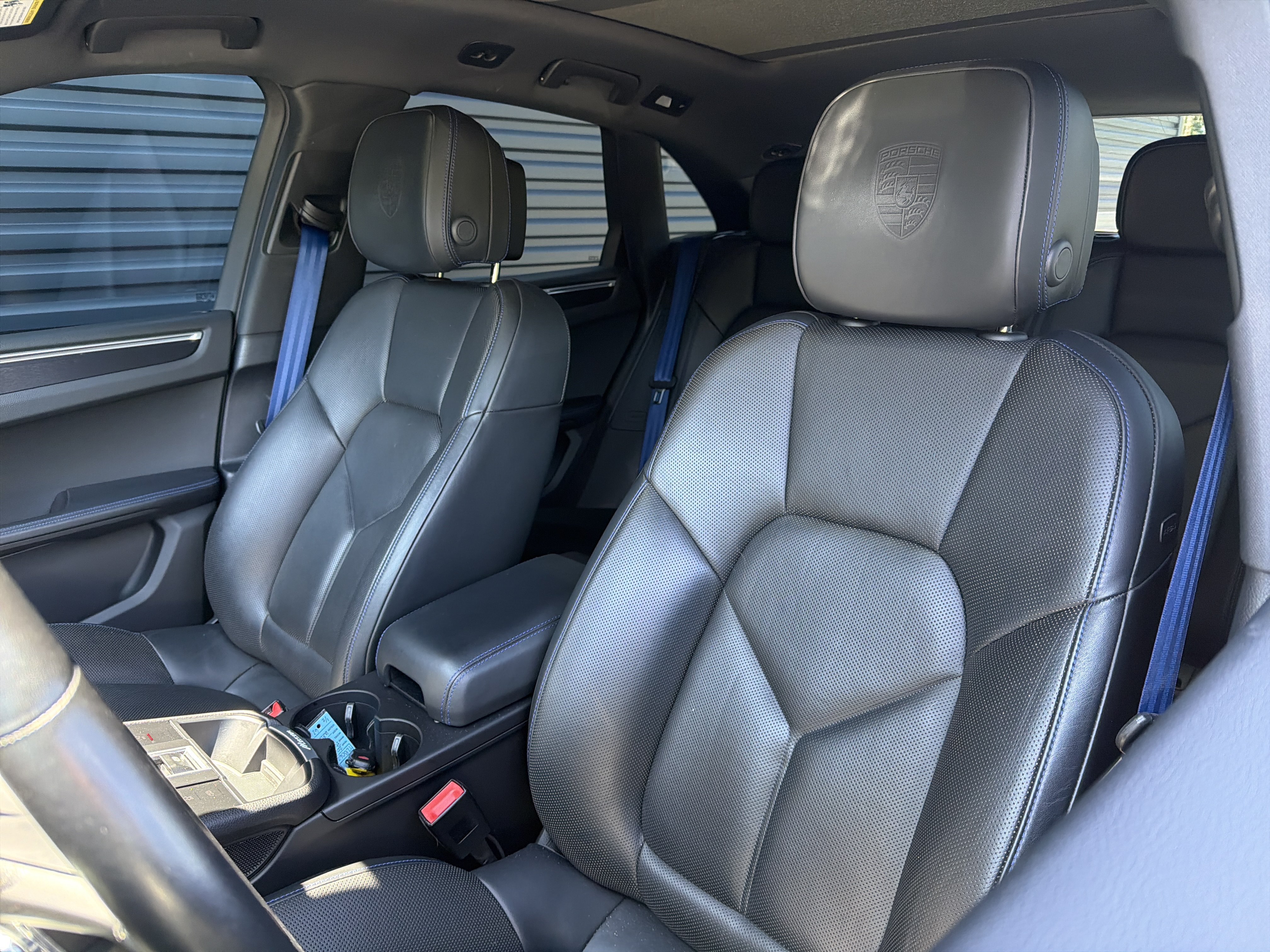 Certified 2023 Porsche Macan GTS AWD/4WD image 24