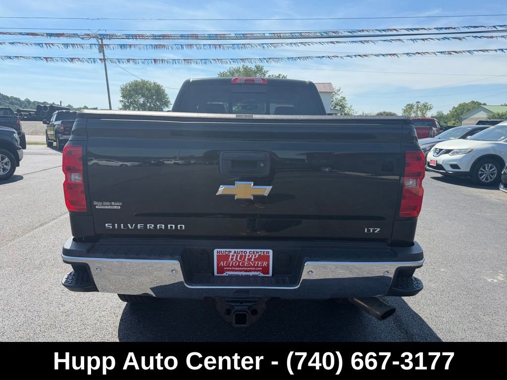 Used 2017 Chevrolet Silverado 2500 LTZ w/ Vortec Plus Package AWD/4WD image 5
