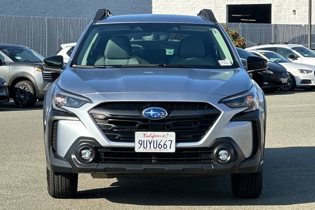 New 2025 Subaru Outback Premium image 9