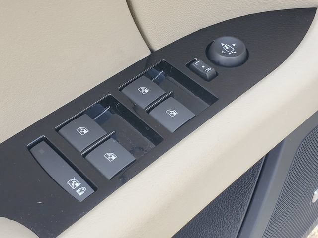 Used 2018 Cadillac XTS Luxury w/ Driver Awareness Package FWD image 13