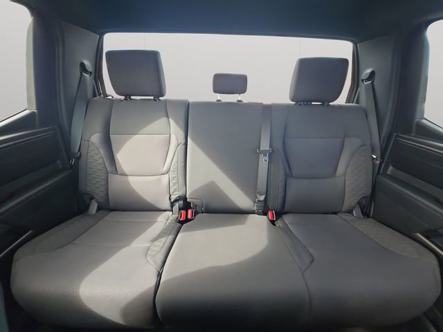 Used 2025 Toyota Tundra SR5 w/ SR5 Convenience Package AWD/4WD image 16