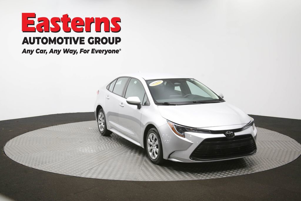 Used 2023 Toyota Corolla LE FWD image 50